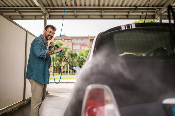 Best Garage Pressure Washing  in Zeeland, MI